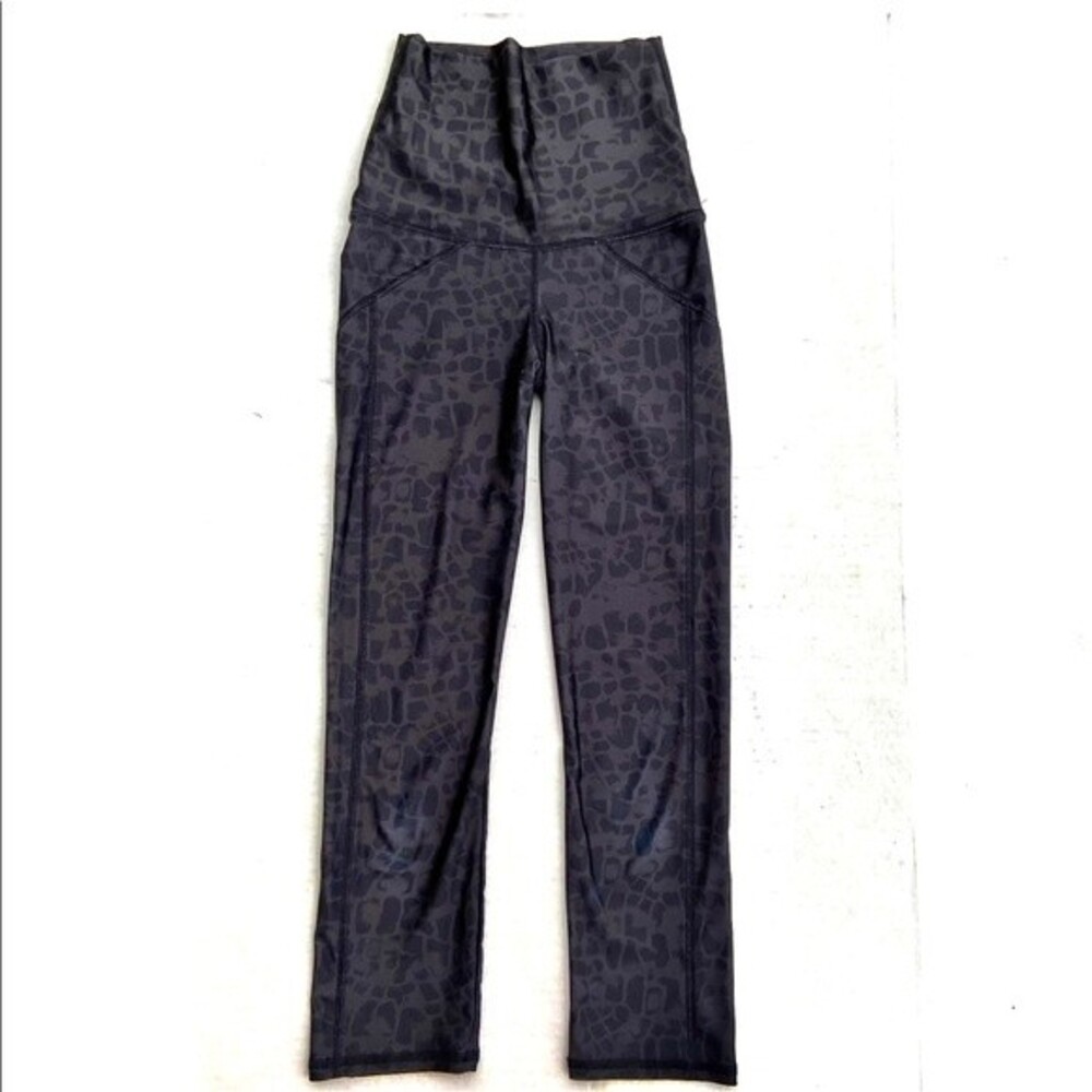 Emily Hsu Designs Animal Print High Waisted Leggings in Grey XS NWOT